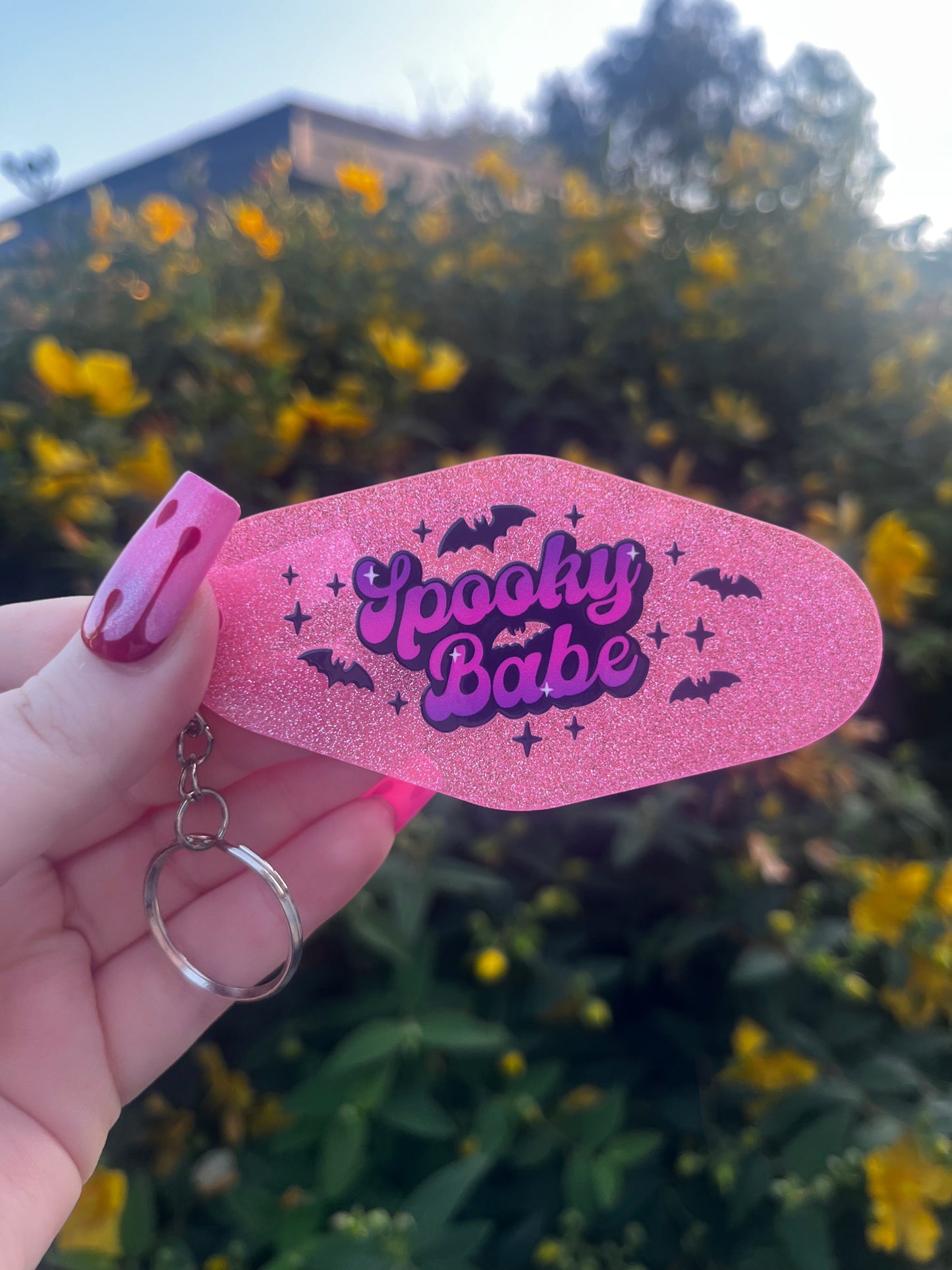 Spooky Babe Pink Glitter Keyring