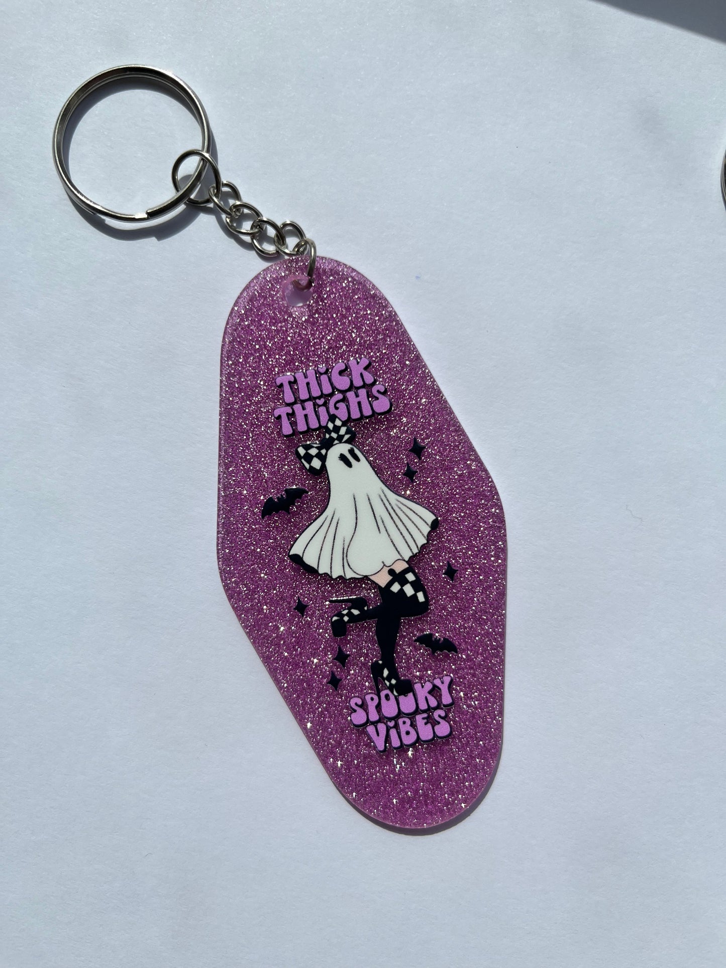 Thick Thighs & Spooky Vibes Purple Glitter Keyring